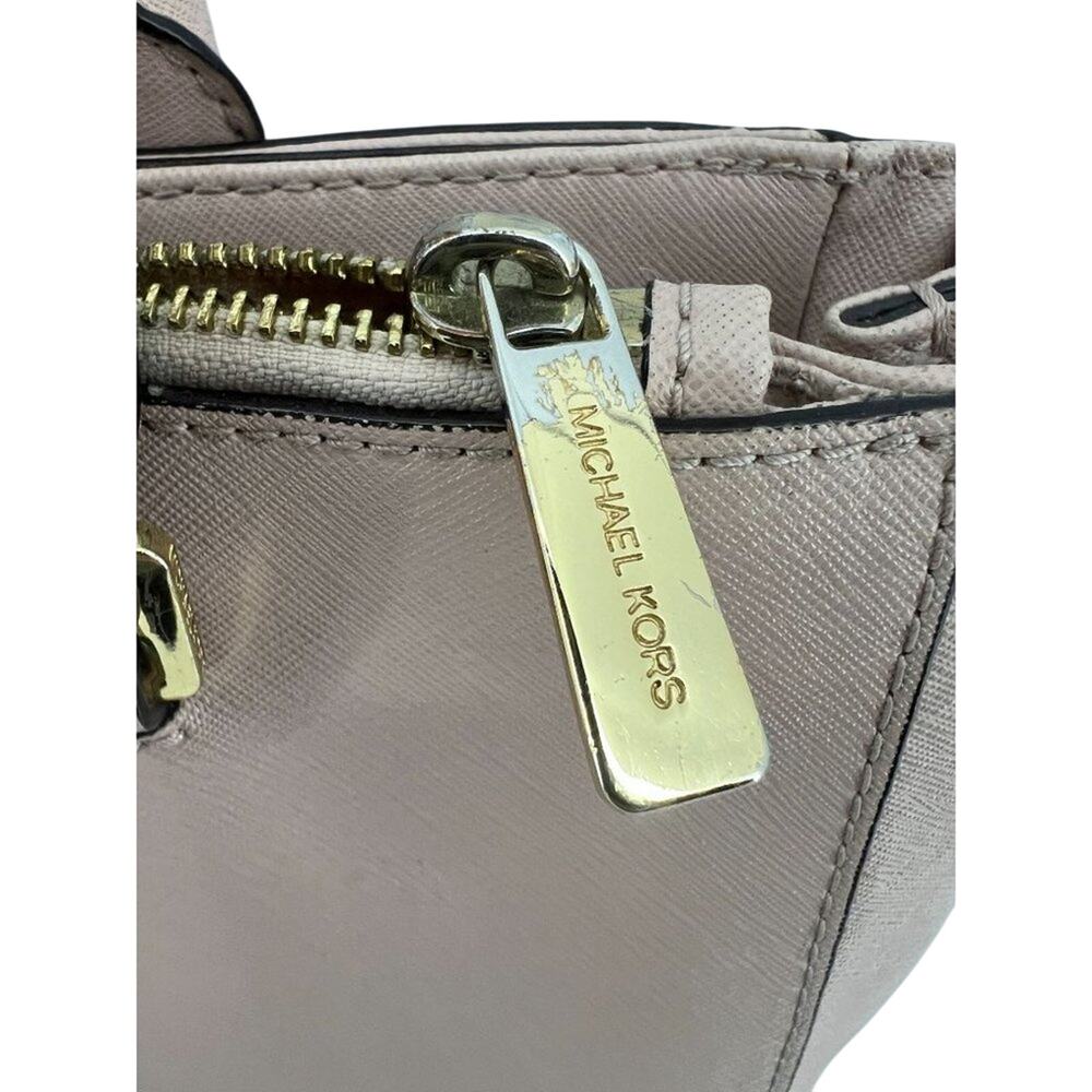 MICHAEL KORS Kellen Med Convertible Satchel Khaki Tan Beige Leather - Picture 3 of 13